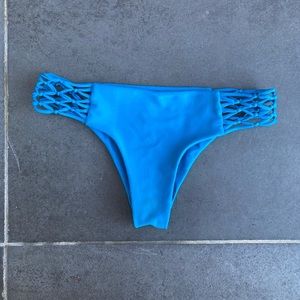 Mikoh Cheeky Crochet bottoms, S.